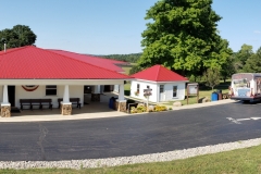 Visitor's Center & Restrooms